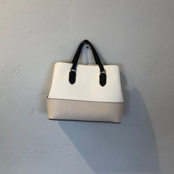 Kate Spade bag - Picture 2 of 4